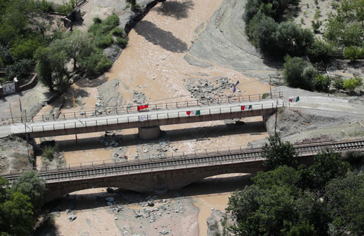 İran’daki sel felaketinde ölü sayısı artmaya devam ediyor