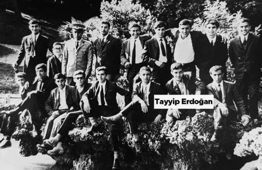 Cumhurbaşkanı Erdoğan'ın ilk kez ortaya çıkan siyah-beyaz fotoğrafları