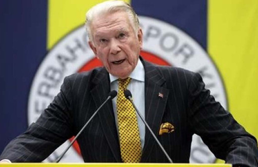 Uğur Dündar, kanser hastası gence yanıt verdi Fenerbahçe taraftarı heyecanlandı