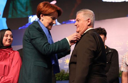 Ahmet Zeki Üçok FETÖ uyarıları İYİ Parti'ye neden katıldığını açıkladı