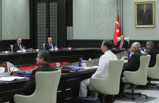 YAŞ kararları açıklandı iki kuvvet komutanı emekli edildi Yaşar Güler kararı