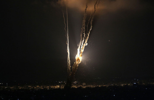 Sirenler çalmaya başladı! Gazze'den İsrail'e roketler fırlatıldı