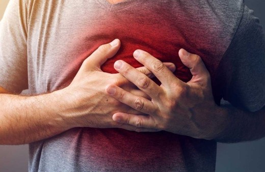 Antalya'da bilgisayar başında kalp krizi geçiren 15 yaşındaki lise öğrencisi öldü