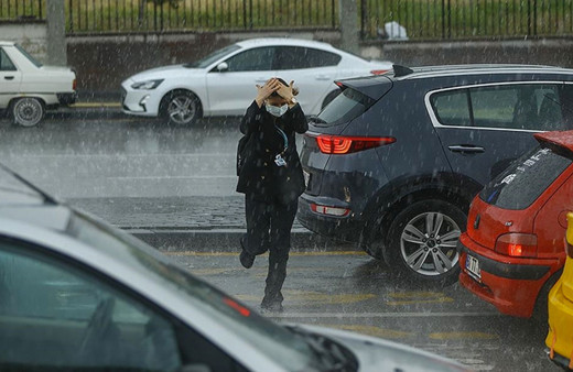 Meteoroloji'den sarı kodlu uyarı: 10 ilde kuvvetli sağanak Denizli Burdur Antalya Ankara