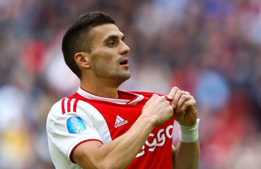 Ajax kaptanı Tadic saldırıya uğradı bir süre boğuşup kaçan futbolcu otele sığındı