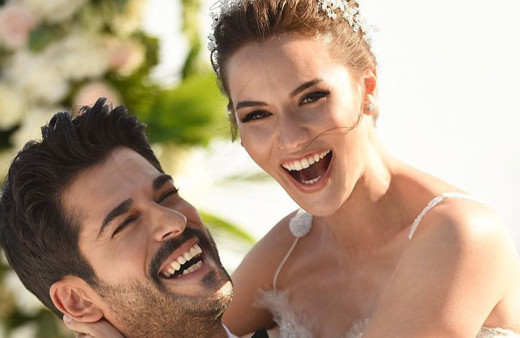 Herkesin imrendiği büyük aşk bitiyor iddiası! Hamile Fahriye Evcen evi terk edince evliliğin iplerinin koptuğu söylendi, Burak Özçivit'ten açıklama gecikmedi