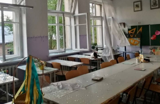 Rusya Ukrayna'nın Dnipropetrovsk bölgesini vurdu okul dahil pek çok bina yıkıldı! 23 ölü var