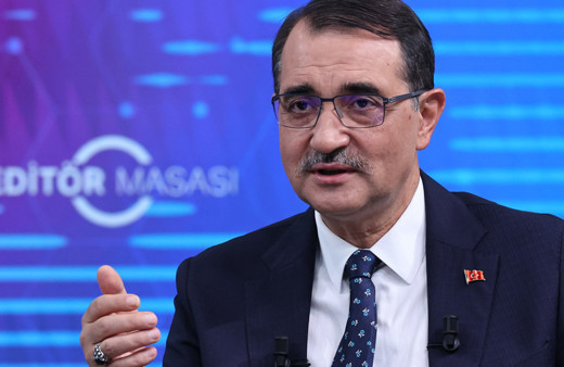 Bakan Dönmez'den Akkuyu ile ilgili flaş açıklama! Kendi gazımızı kullanacağımız tarihi açıkladı