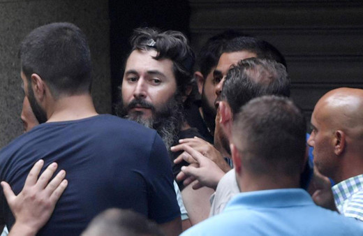 Bankadan parasını çekemeyince herkesi rehin almıştı: Lübnan’daki rehine krizi saatler sonra sona erdi!