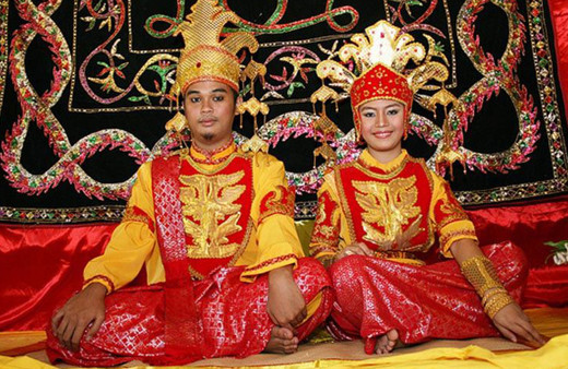 Tidung kabilesinin iğrenç evlilik geleneği! Düğünden sonra 3 gün...