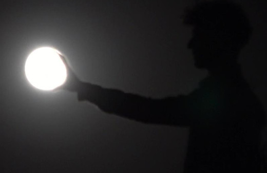 Yüzde 14 büyüdü 'Süper Ay' görenleri hayran bıraktı işte o fotoğraflar...