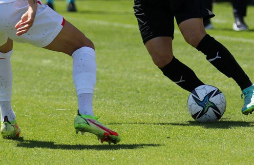 Hollanda kanalı Süper Lig maçlarını canlı verecek