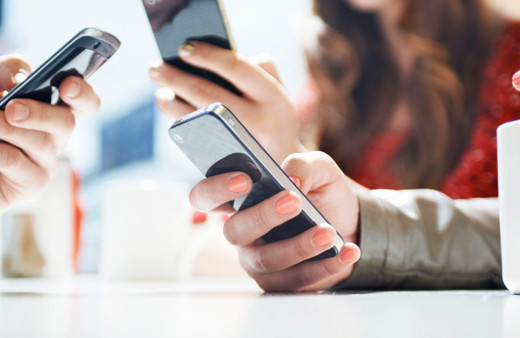 Herkesin en büyük sorunu cep telefonu pili! İşte en iyi bataryaya sahip telefonlar