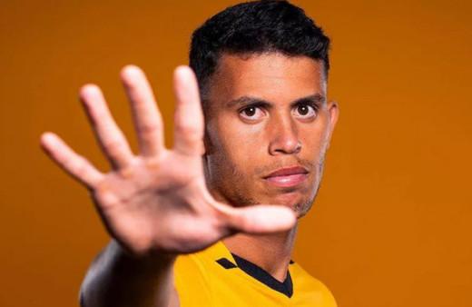 Premier Lig ekibinden kulüp tarihinin en pahalı transferi