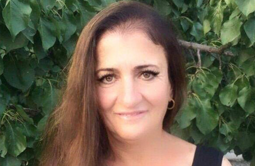 Karısını öldürüp folyoya sararak bahçeye gömdü! Cesedini 'Baron' buldu