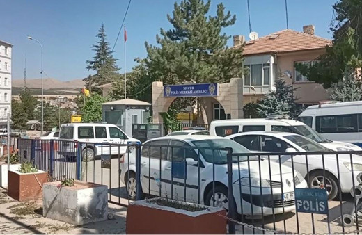 Kırşehir'de 20 günlük çocuğunu döverek öldürdü