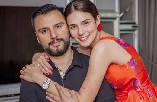 Alişan güzel görün deyip eşi Buse Varol'un bikinili pozlarını paylaştı! "Karı Koca şaştınız"