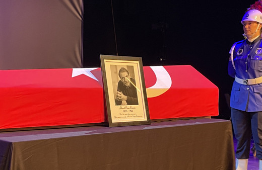 Usta oyuncu Civan Canova, Zincirlikuyu'da son yolculuğuna uğurlandı