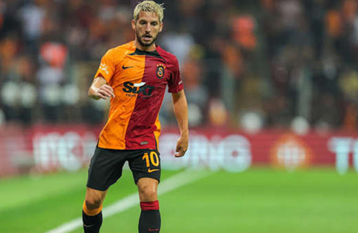 Mertens İstanbul'a hayran kaldı: Menemen yedik çok güzel
