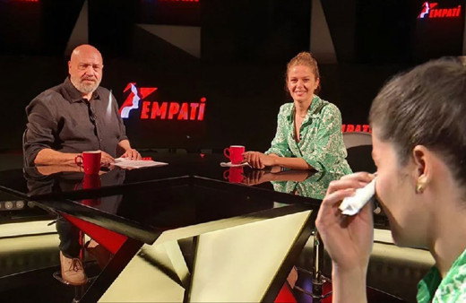Burcu Biricik'in hayatı dizisinden farksız! Duygusal itirafları neler yaşamış dedirtti