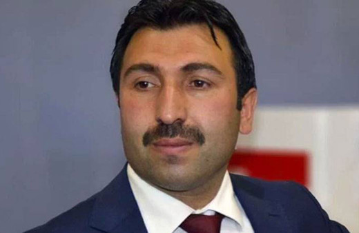 Bir kadınla müstehcen görüşme görüntüleri yayınlandı! AK parti Ağrı İlçe Başkanı istifa etti