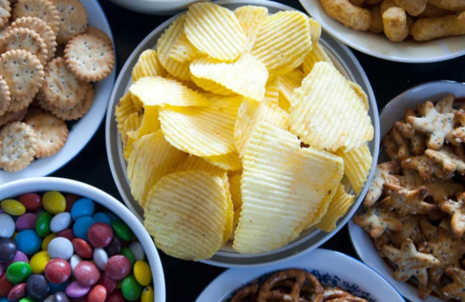 Bunları yiyen genç yaşta çöker! Hem zihni hem bedeni 10 yaş yaşlandırıyor