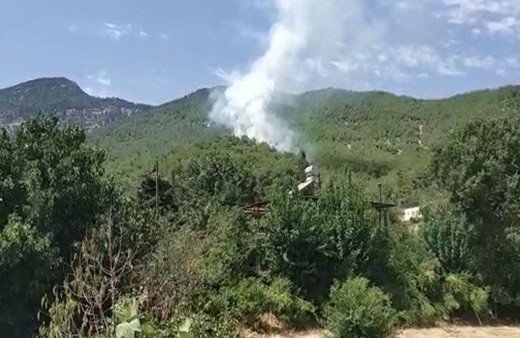 Antalya'da çıkan orman yangını söndürüldü!