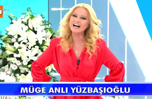 Müge Anlı'nın karnına ağrılar girdi! "Ayyy kocam yollamış" diyen Müge Anlı eşinin notunu okudu