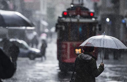 İstanbul dahil 11 il için meteoroloji, AFAD ve AKOM'dan üst üste uyarılar! Cumartesi'ye kadar sürecek önlem alın