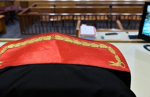 Kırmızı kategorideki teröristin babasına 3 adet İBB'nin yardım kartı verilmiş