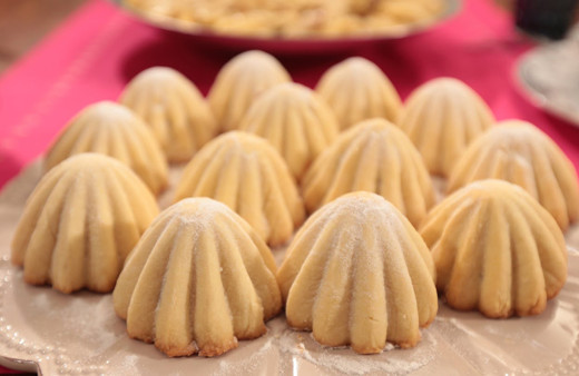 Kokusu bütün apartmanı saracak, komşular kapıda sıraya girecek! Tadı damağınızda kalacak armutlu atom kurabiye tarifi