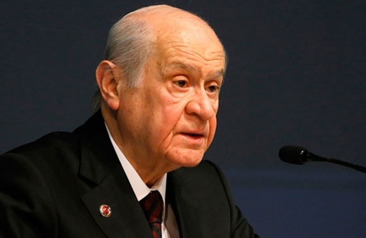 Bahçeli'den 'KHK'lıların tamamı görevlerine iade edilecek diyen Kılıçdaroğlu'na tepki