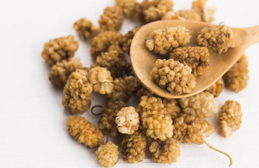 Dut kurusu vücuttaki iltihabın düşmanı! Günde bir bardak içmek yüzünüze renk bile getirecek