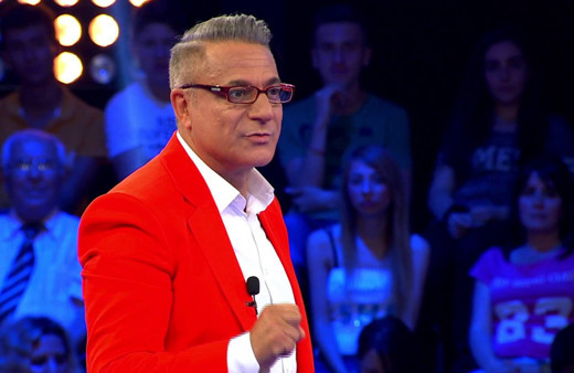 Mehmet Ali Erbil'den flaş Çarkıfelek itirafı: Kimseyle sevgili olmamış bakın nedenmiş!