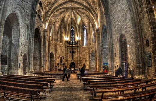 Enerji krizi kiliseyi vurdu Hollanda'da ayin zorunluluğu kaldırıldı