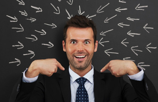 Dünyanın kendi etrafında döndüğünü sananlar dikkat! Narsist insanların en belirgin özellikleri