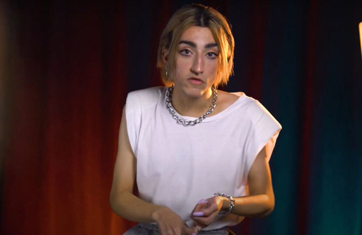 Mika Raun dur durak bilmiyor! Cinsel ilişki ve ayak yalama itirafları mide bulandırdı