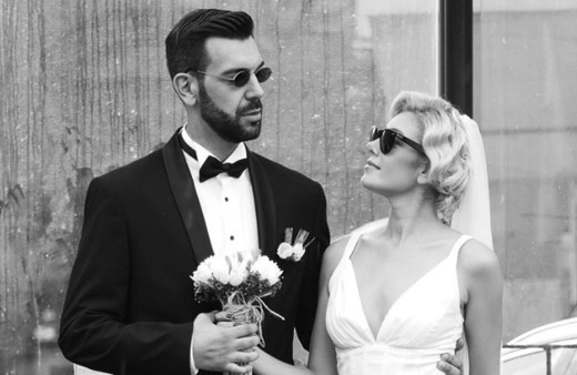 Dürüye'nin Güğümleri'nin yıldızıydı! Burcu Binici sevgilisiyle mutluluğa 'evet' dedi