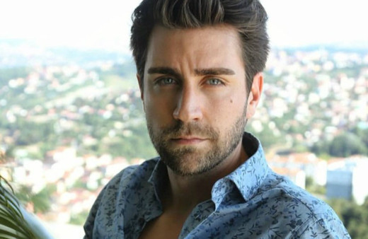 Sevgilisiyle trafikte açıkladı! Çağlar Ertuğrul'u son kez zayıf göreceğiz