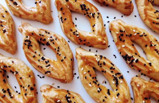 Pastanelerin çok satan kurabiyesini kendiniz yapın! Çatal kurabiye tarifi hazır kadar lezzetli