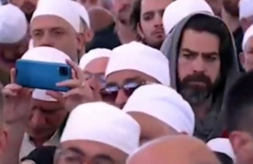 Uzun süredir gözlerden uzak olan Uğur Pektaş cenaze töreninde görüntülendi