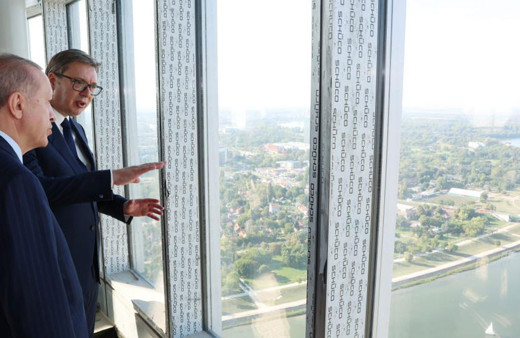 Cumhurbaşkanı Erdoğan'a Belgrad Kulesi’nde! Türk işçilerden çoşkulu karşılama