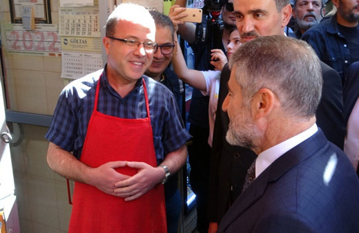 Madeni 5 TL basalım, yağdıralım yani ne olacak? Hazine Bakanı Nureddin Nebati'den istedi
