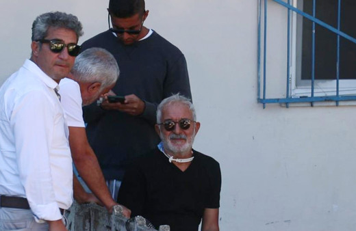 Ünlü oyuncu Ali Sürmeli'nin annesi ipe asılı halde bulundu