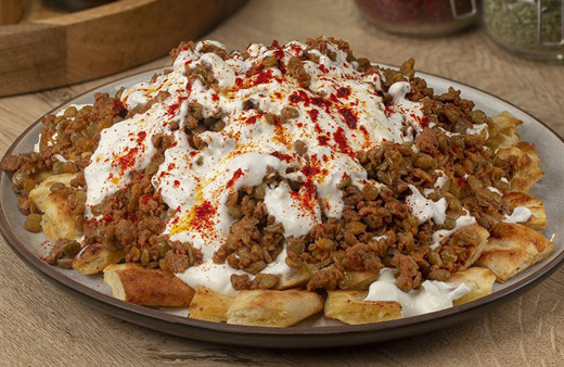 Biraz kıymanız varsa akşam yemeği düşünmeyin! Galacoş tarifiyle bayat ekmekleri de değerlendirin