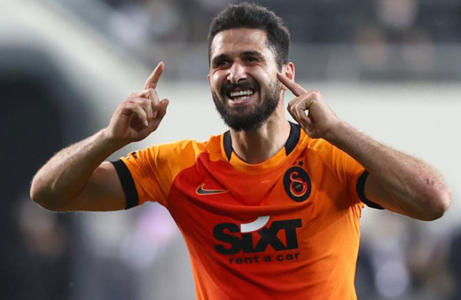 Adana Demirspor'a transfer olan Emre Akbaba'nın maaşı dudak uçuklattı!