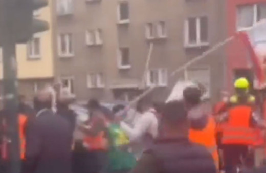 Almanya’da gösteri yapan PKK yandaşları Türk vatandaşına saldırdı