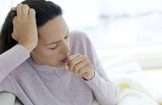 Geçmeyen kuru öksürüğünüz varsa ilacı kırakın 3 gün bunu deneyin