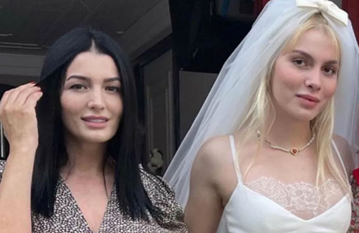 Havva Öztel ünlü olmak için ne yapacağını şaşırdı! Yukarı kadar kaldırıp poz verdi "kızından utan"