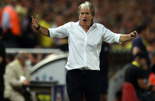 Jorge Jesus'tan Rennes'e bilet tepkisi: "Demek ki paraya ihtiyaçları yok"